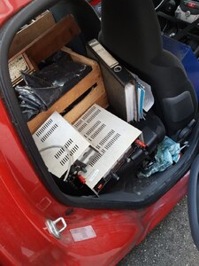 Stuff in car, side