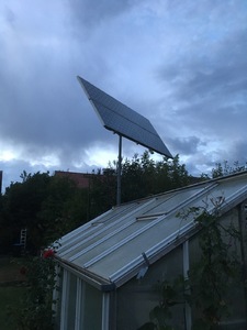 Full photovoltaics mast